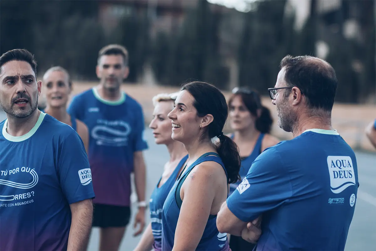 Atletas se divierten en las Pistas de Atletismo de Albacete